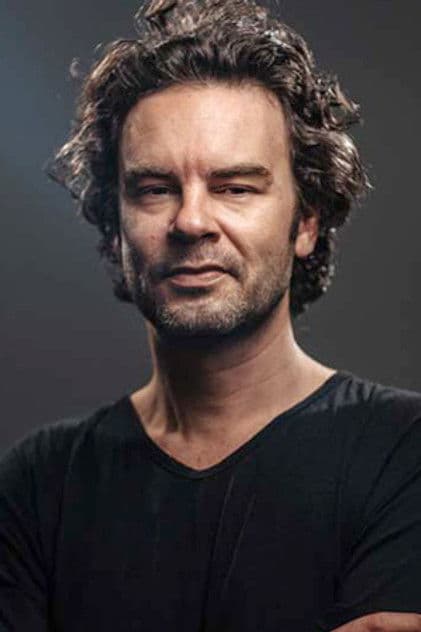 Том Дювиспелар