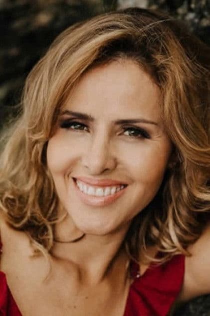 Леона Каваллі