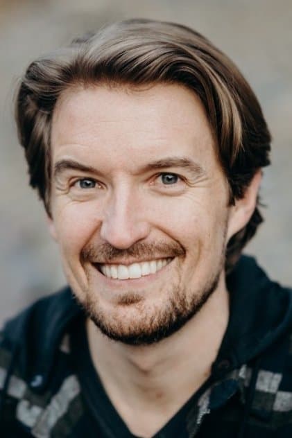 Брейді Блухм