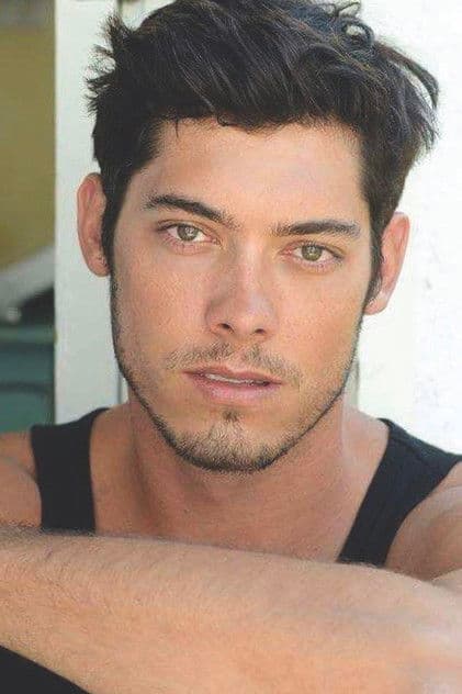 Мэтт Вільям Кноулз