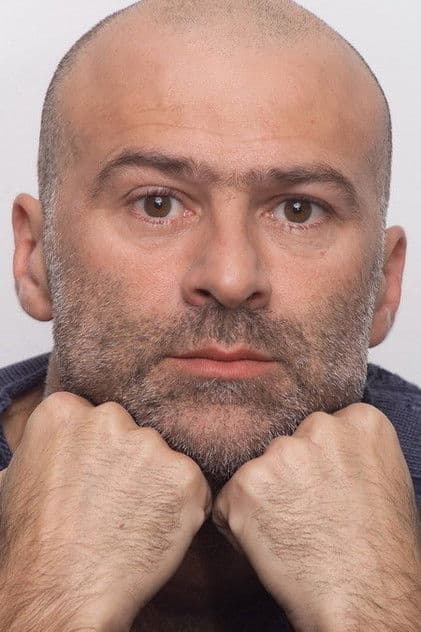 Жульєн Крамер