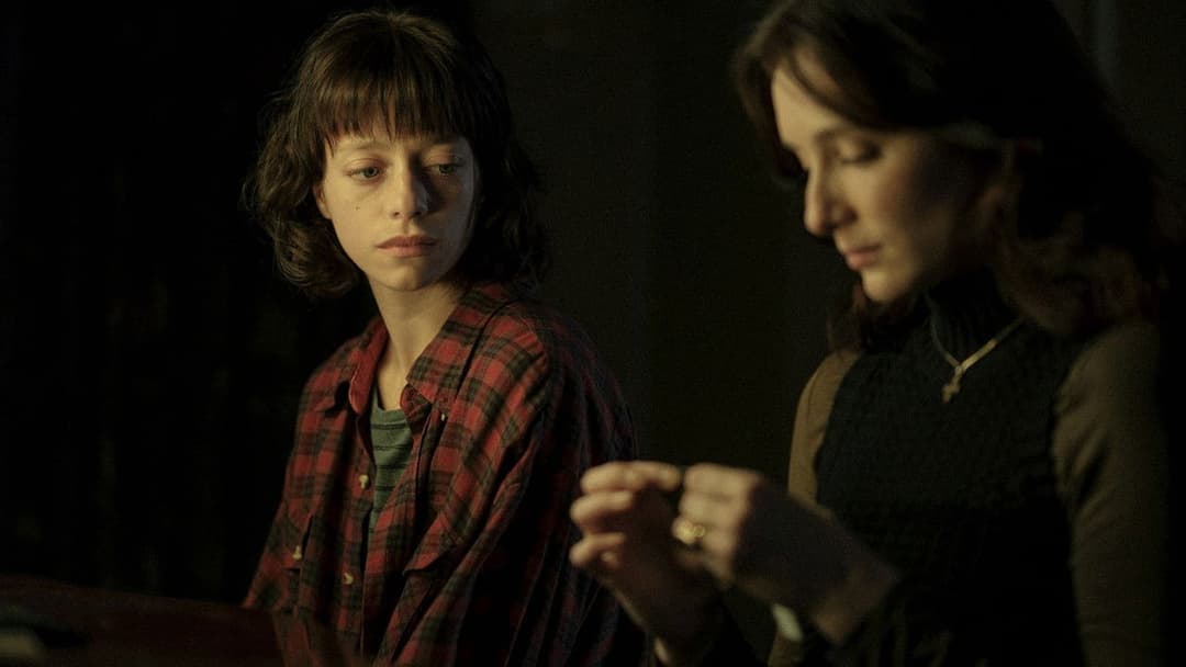 Red Rooms - Zeugin des Bösen backdrop 17