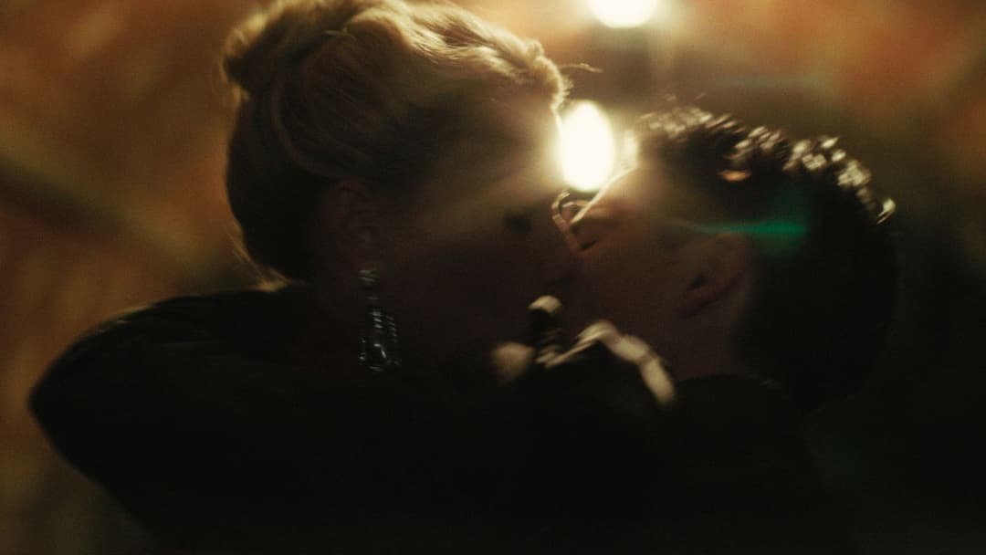 Марті Супрім. Геній комбінацій backdrop 15