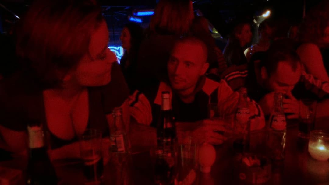 Дилер backdrop 14