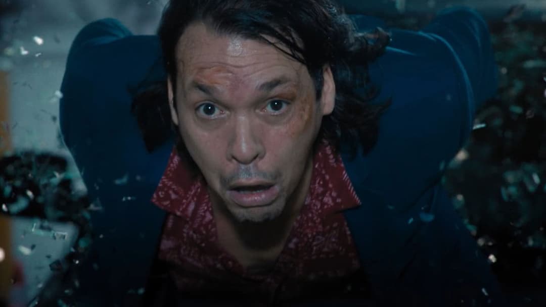 Плейбой під прикриттям backdrop 10