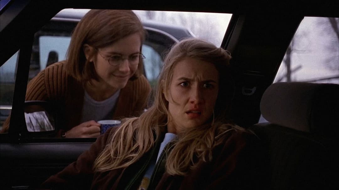 Citizen Ruth backdrop 4