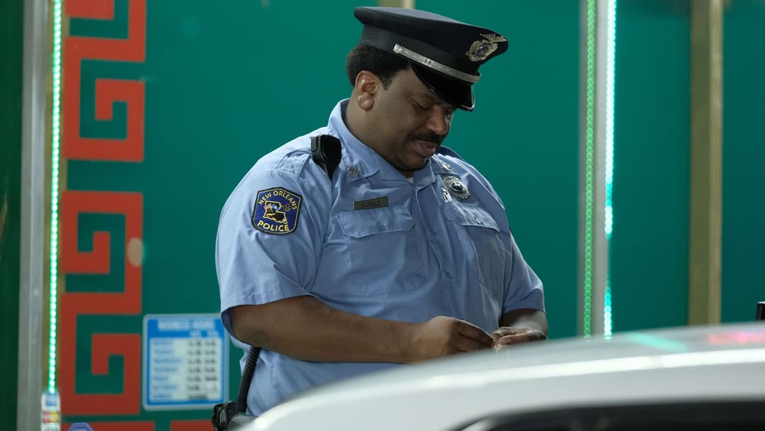 Mona Lisa and the Blood Moon backdrop 9