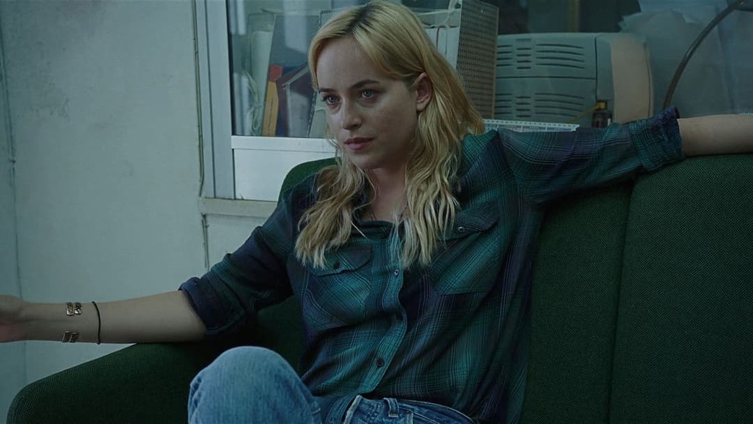 A Bigger Splash backdrop 9