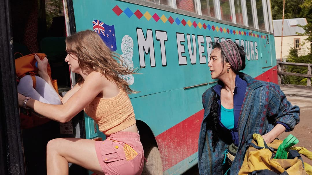 Ice Road: Vengeance backdrop 8