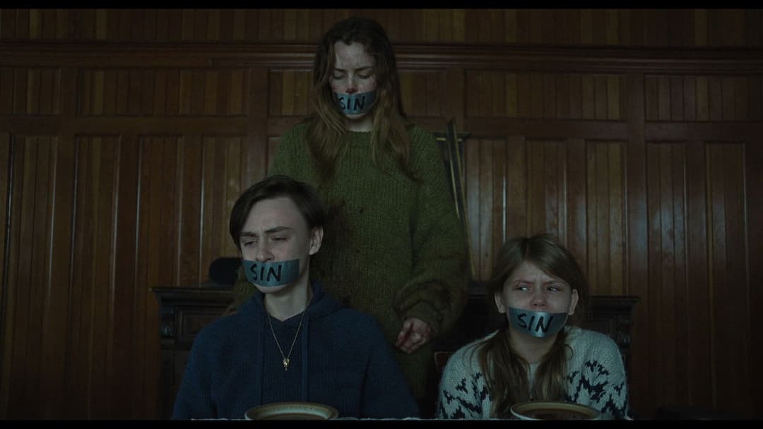 The Lodge backdrop 18