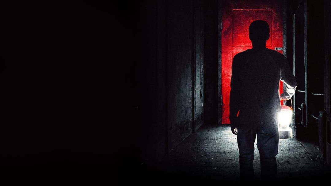 It Comes at Night backdrop 5