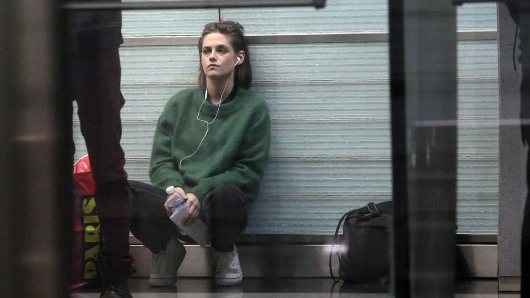 Personal Shopper backdrop 11
