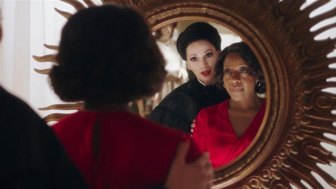 Das blutrote Kleid backdrop 4