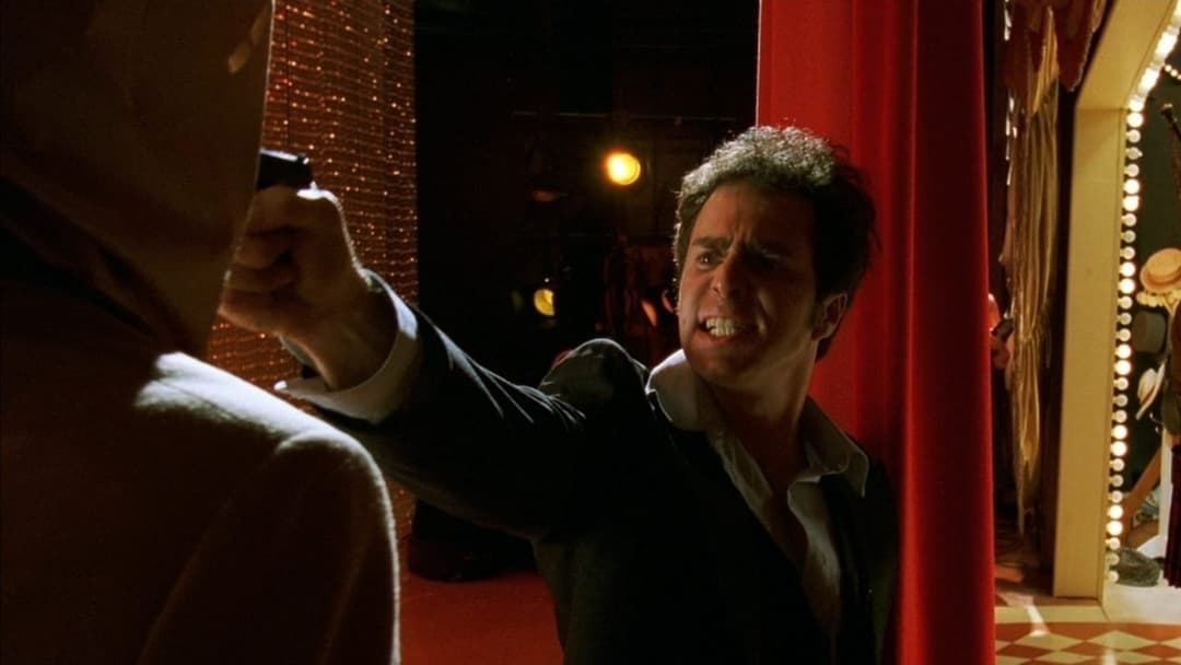 Сповідь небезпечної людини backdrop 13