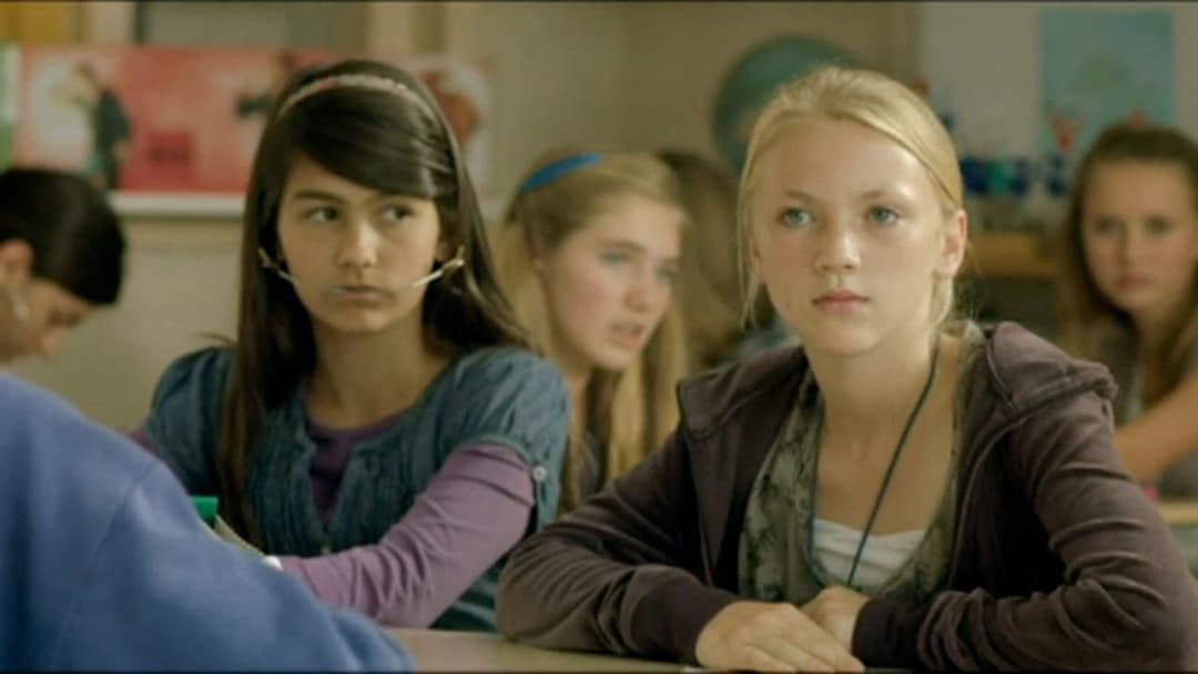 Хороші діти не плачуть backdrop 3