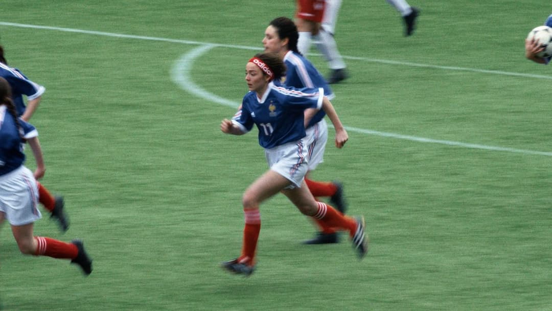Marinette - Kämpferin. Fussballerin. Legende.