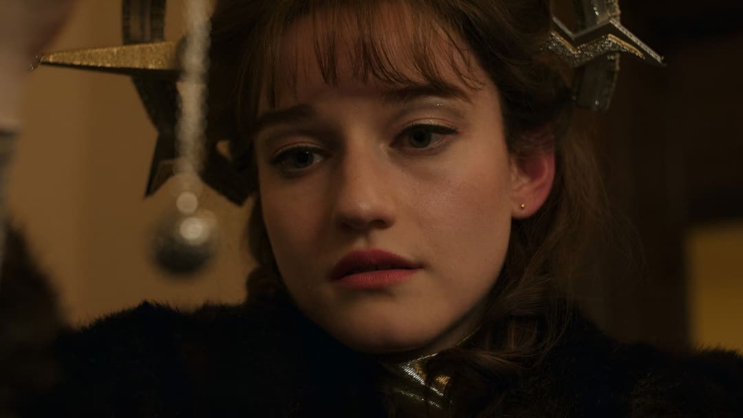 Apartment 7A backdrop 9