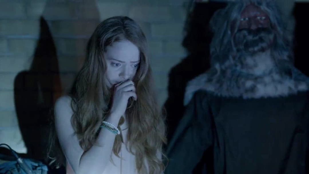 A Christmas Horror Story backdrop 3