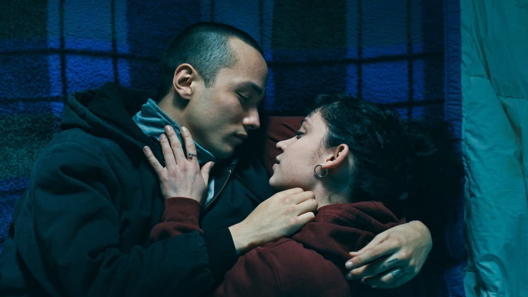 Nino dans la nuit backdrop 5