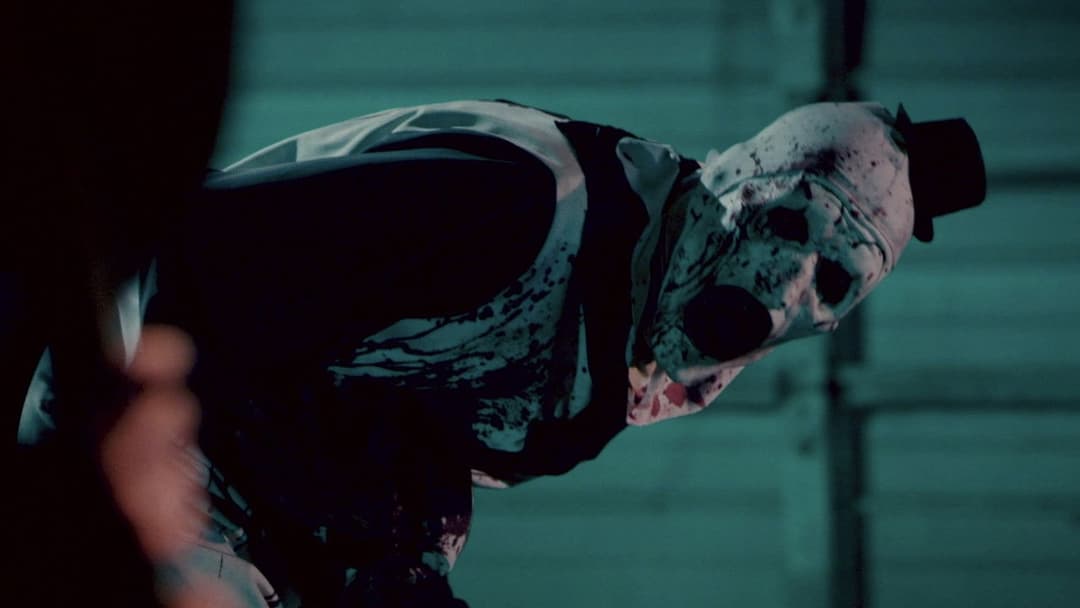 Той, що жахає backdrop 20