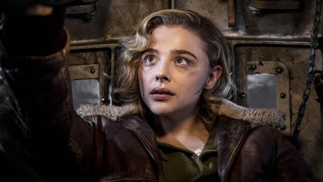 Shadow in the Cloud backdrop 4