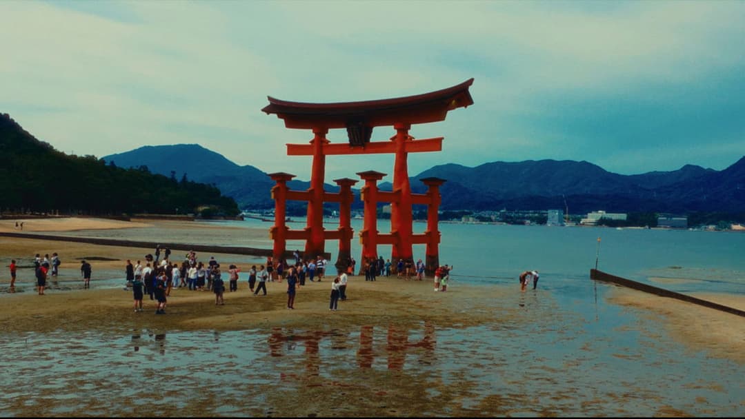 Distant Memories backdrop 9