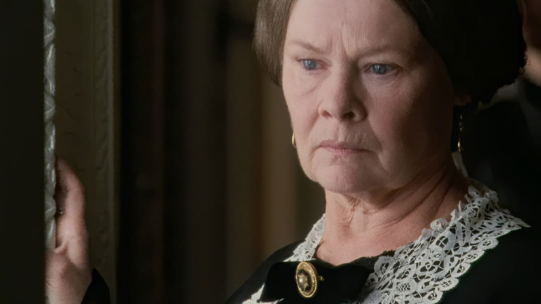 Ihre Majestät Mrs. Brown backdrop 4