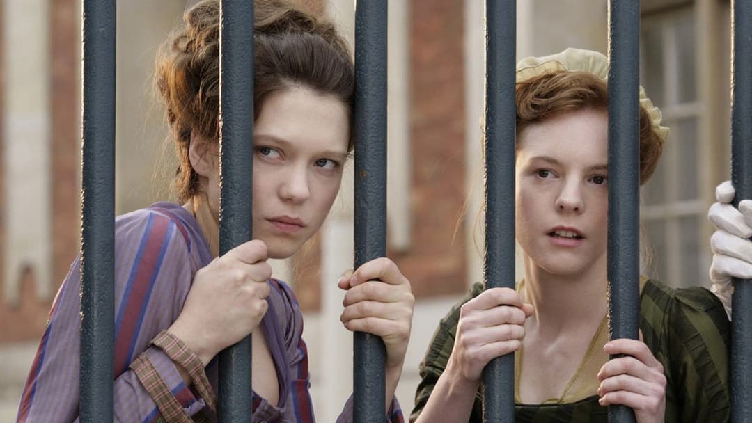 Farewell, My Queen backdrop 3