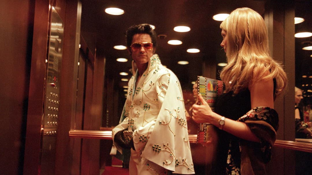 Crime is King backdrop 7