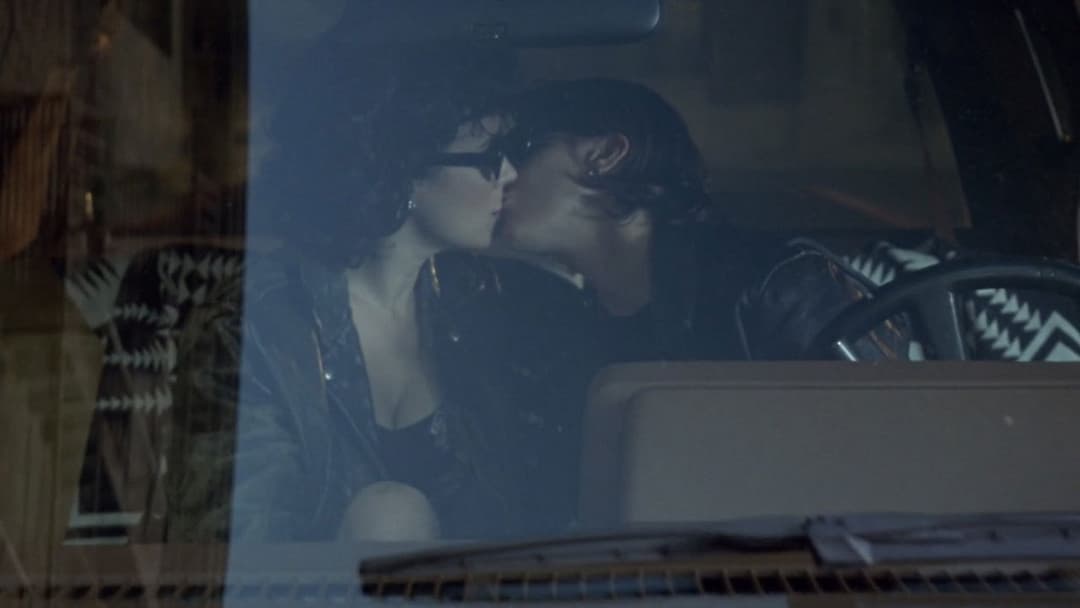 Bound - Gefesselt backdrop 14