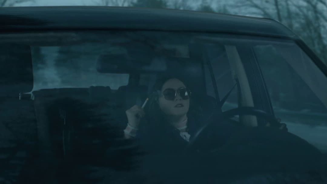 Orphan: First Kill backdrop 20