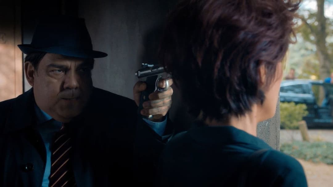 Плейбой під прикриттям backdrop 15