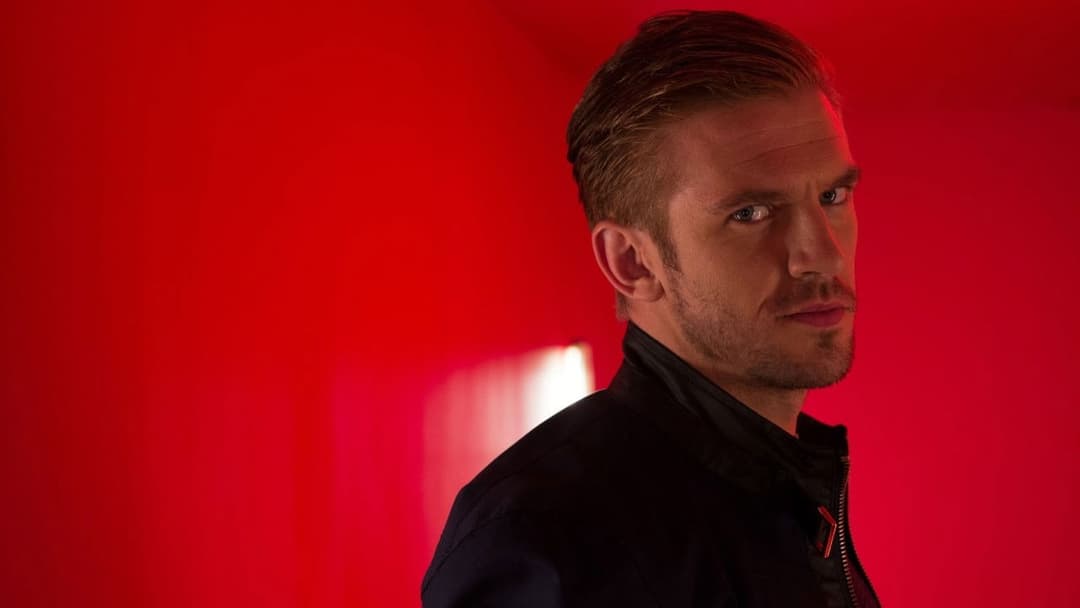 Гість backdrop 8