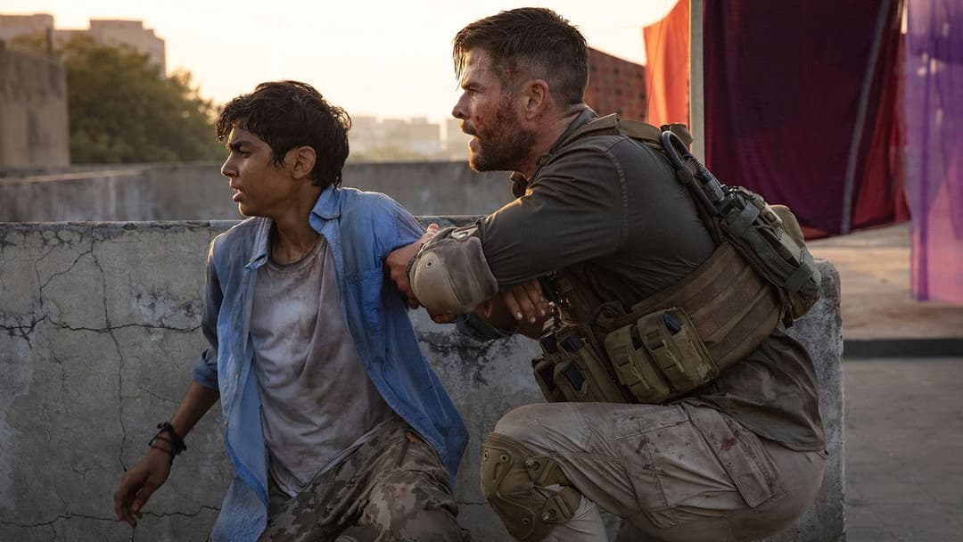 Tyler Rake: Extraction backdrop 7