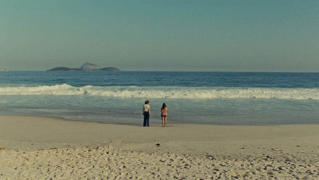 Я досі тут backdrop 13