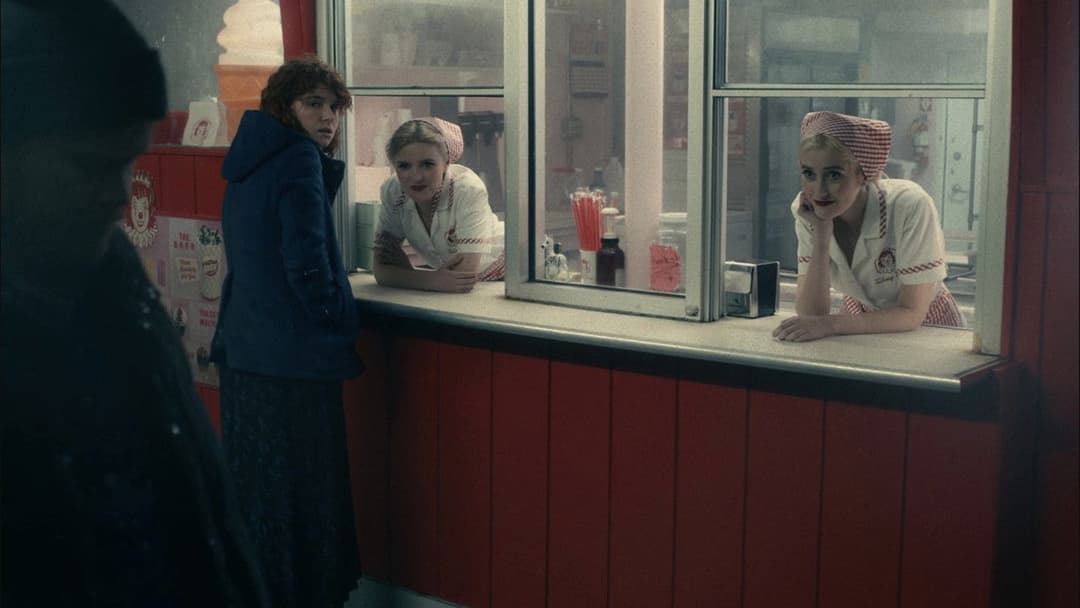 I'm Thinking of Ending Things backdrop 9