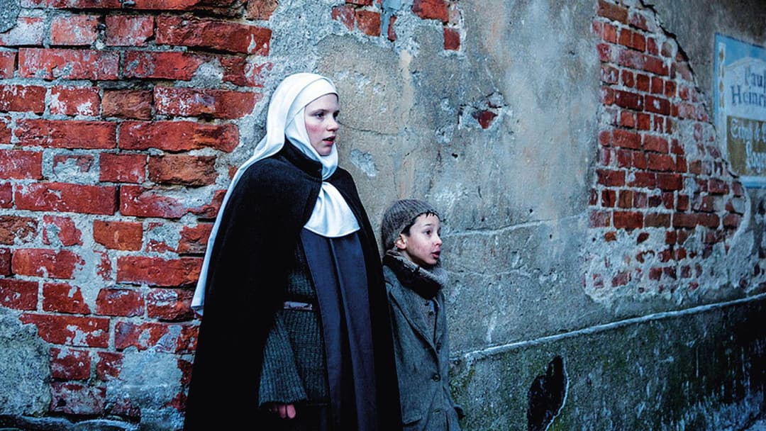 The Innocents backdrop 3