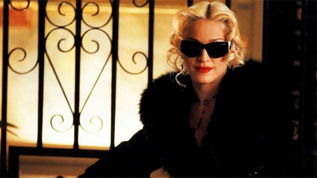 Four Rooms backdrop 18