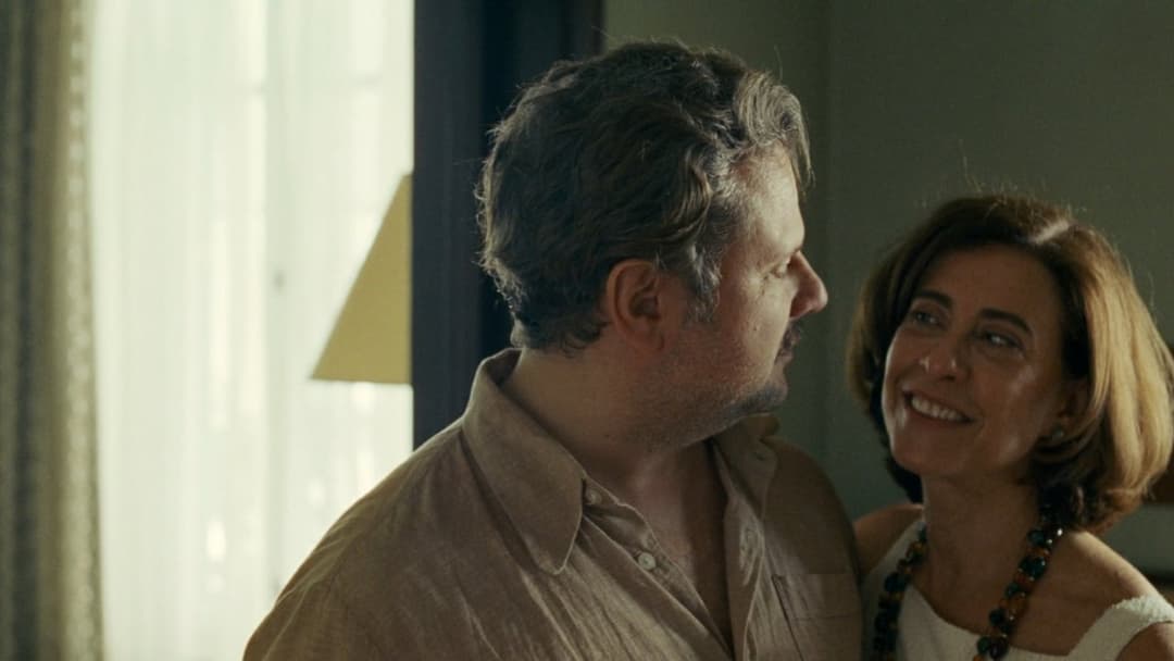 Я досі тут backdrop 15