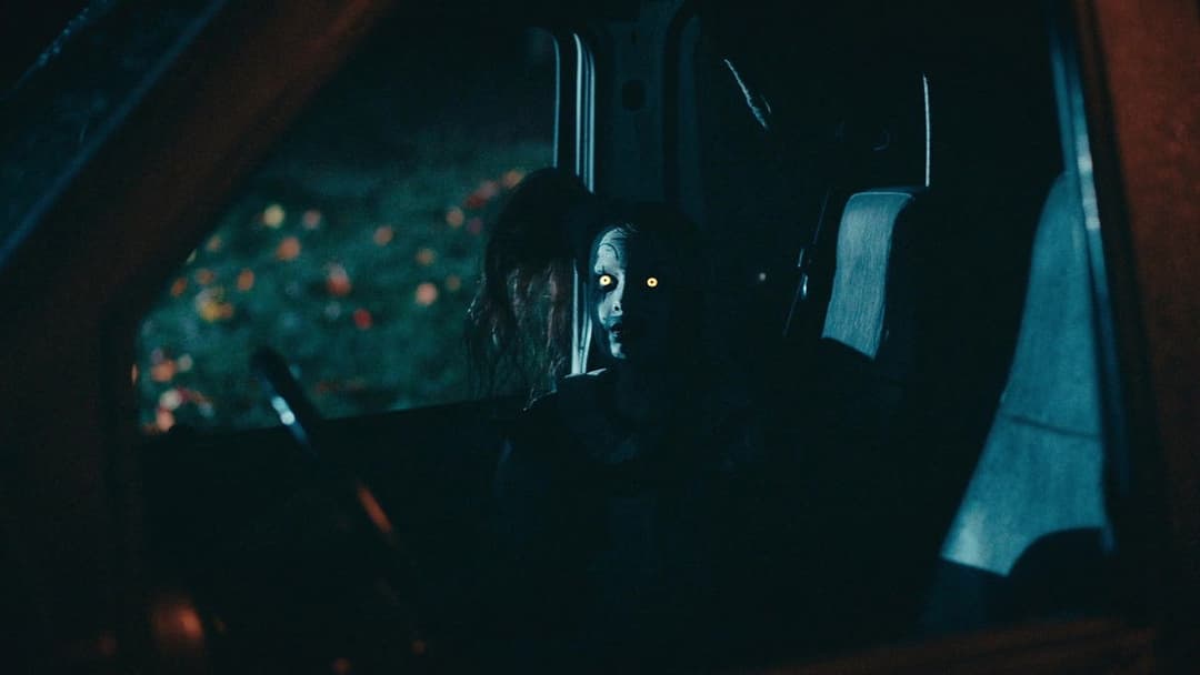 Той, що жахає 2 backdrop 19