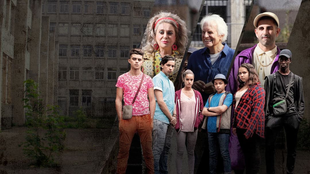 Mauvaises herbes backdrop 5