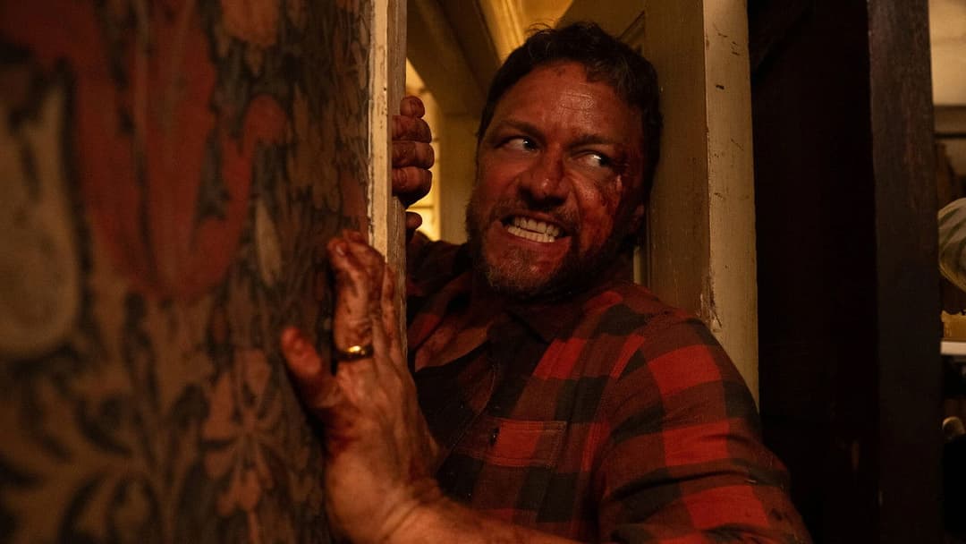 Speak No Evil backdrop 20