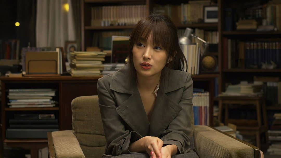 Like Someone in Love backdrop 15