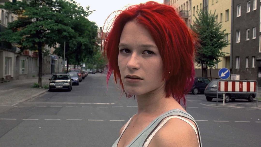 Run Lola Run backdrop 16