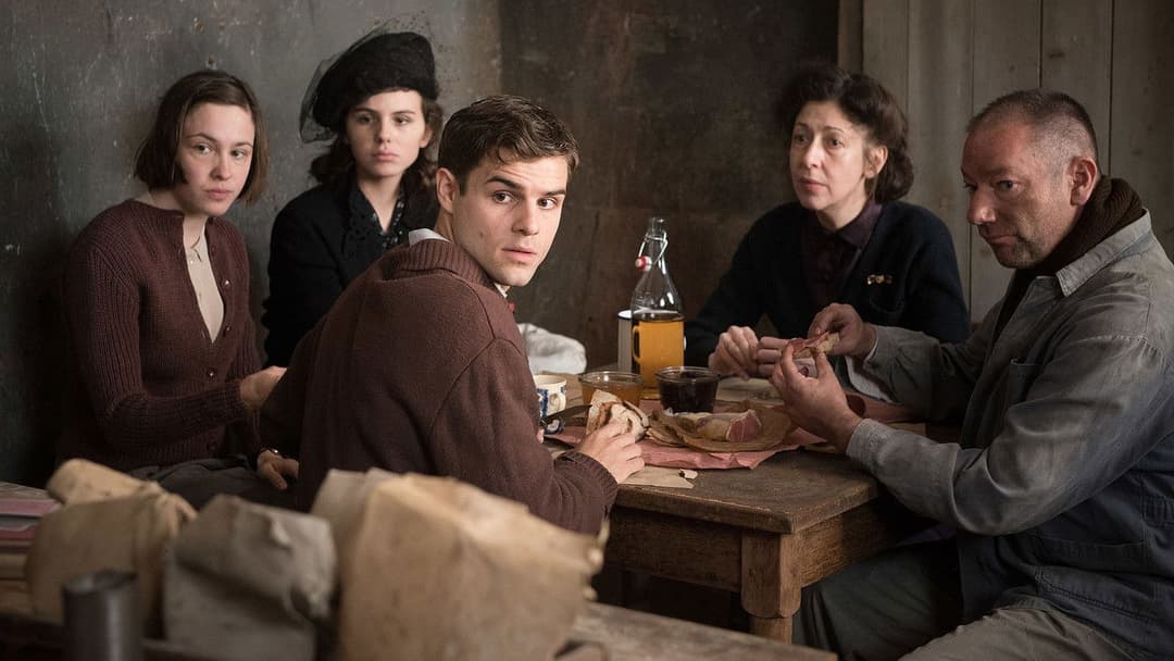 The Invisibles backdrop 12