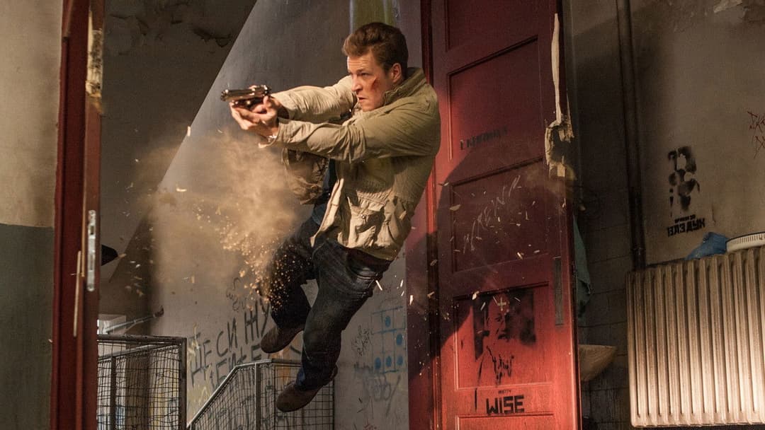 The November Man backdrop 13