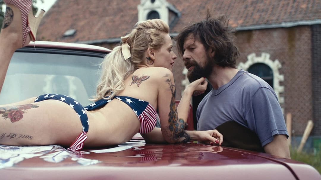 The Broken Circle backdrop 9