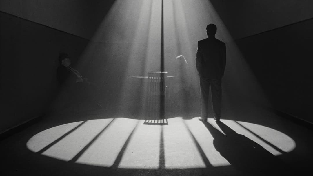 The Man Who Wasn't There backdrop 13