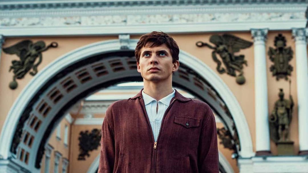 Біла ворона backdrop 8