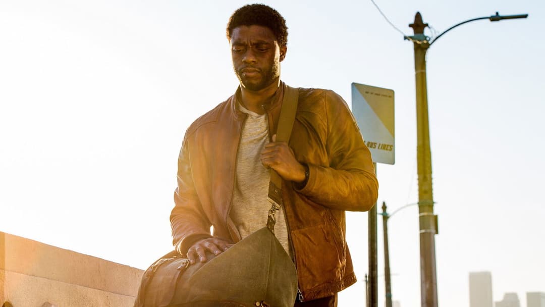 Послання від Кінга backdrop 8